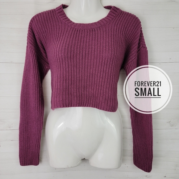 Forever 21 Sweaters - Small Forever21 Purple Knit Crop Sweater